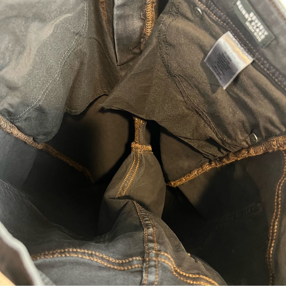 New Veronica Beard Beverly Yoke Front Jean in Color Moonlight, Size 32/14 - Picture 11 of 15